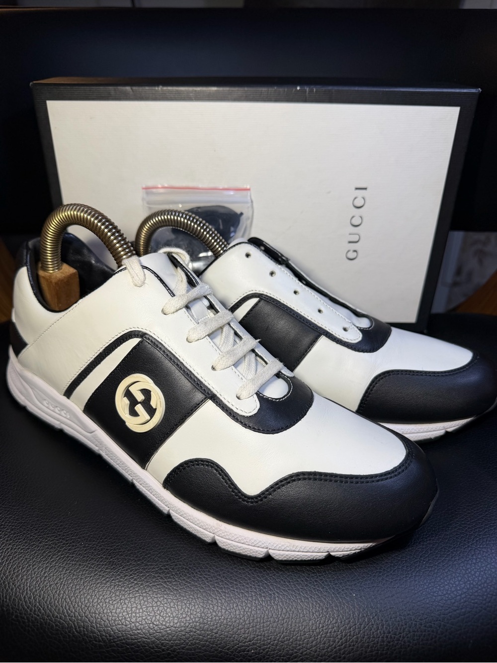 Gucci Wmns Sz 40.5EU 9US,men’s 7.5 US sneakers 426185 AYO10 1063 black white Box